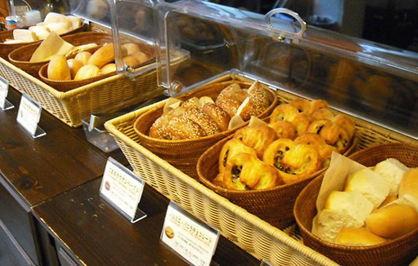 免費簡單早餐服務