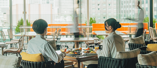 本大廈10F屋頂餐廳