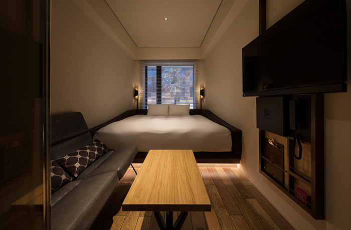 頂級特大床（無菸）