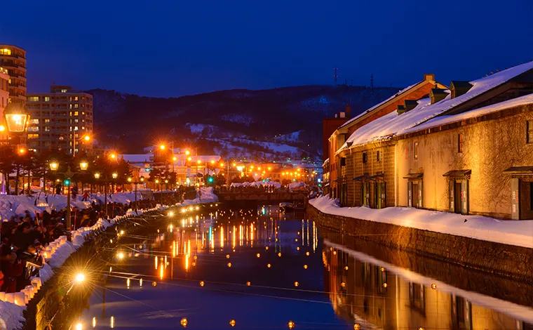 欣賞雪和街道的好位置