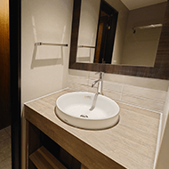 雙人房、雙床房和豪華雙床共用一個水槽