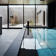 最上13層大浴場