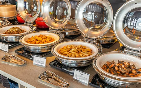 日式西式中式自助餐