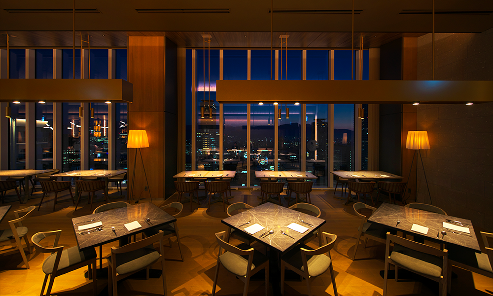 MoonLight Hokkaido Bistro & Bar 26樓內部