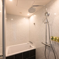 行政雙窗（附浴室）