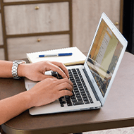 全部房間通用，完備無線WiFi。最適合遠程辦公